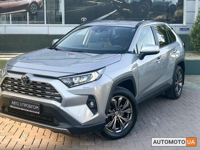 Сірий Тойота РАВ 4, об'ємом двигуна 2 л та пробігом 48 тис. км за 34383 $, фото 1 на Automoto.ua