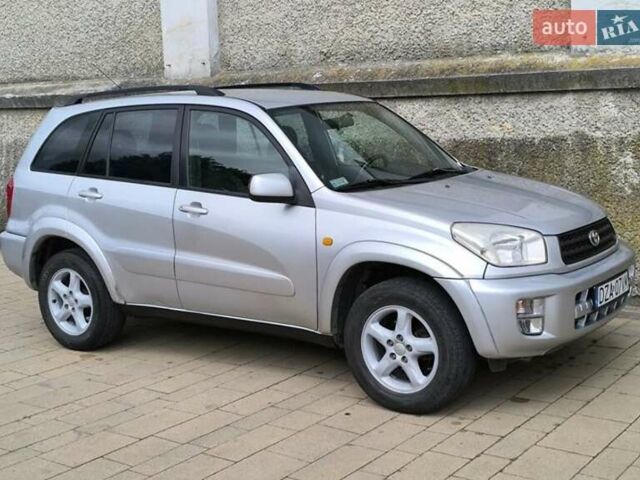 Серый Тойота РАВ 4, объемом двигателя 2 л и пробегом 255 тыс. км за 2150 $, фото 7 на Automoto.ua