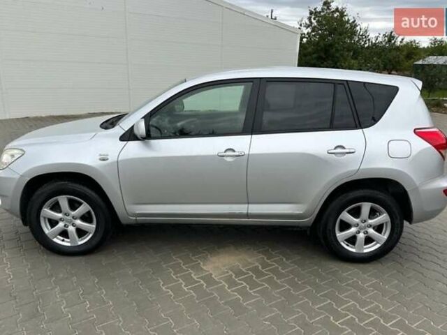 Сірий Тойота РАВ 4, об'ємом двигуна 2 л та пробігом 230 тис. км за 2800 $, фото 5 на Automoto.ua