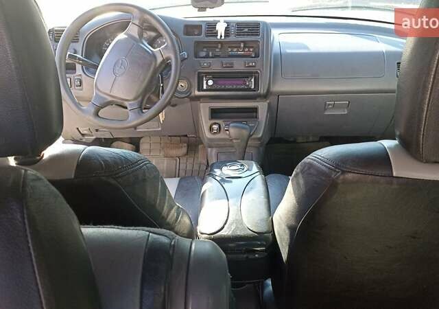 Серый Тойота РАВ 4, объемом двигателя 2 л и пробегом 391 тыс. км за 5250 $, фото 7 на Automoto.ua