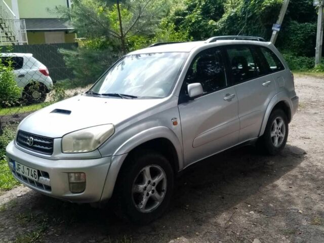 Серый Тойота РАВ 4, объемом двигателя 2 л и пробегом 400 тыс. км за 4500 $, фото 3 на Automoto.ua