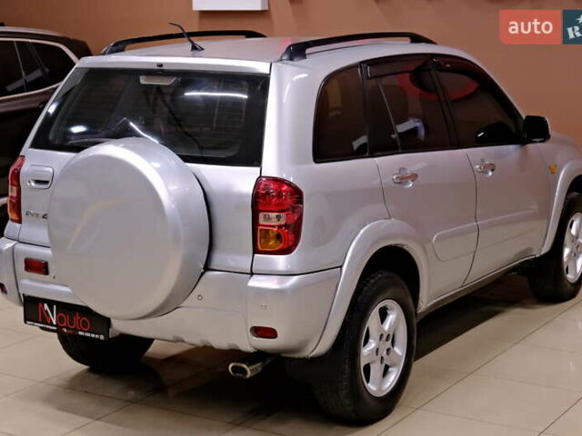 Серый Тойота РАВ 4, объемом двигателя 2 л и пробегом 275 тыс. км за 6900 $, фото 13 на Automoto.ua