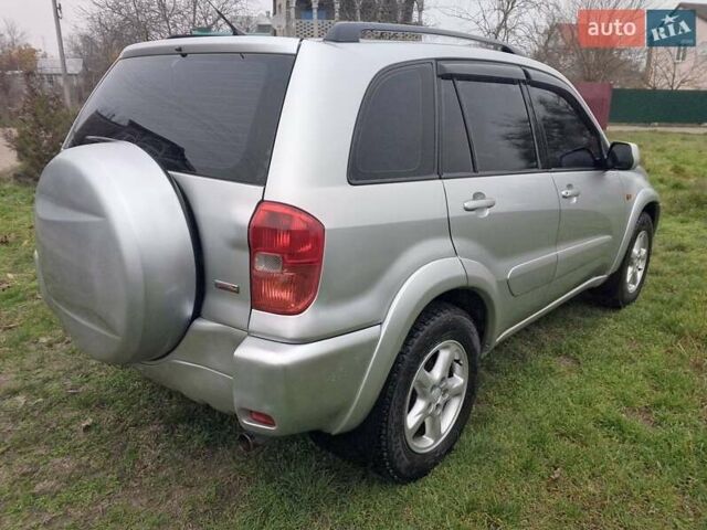 Серый Тойота РАВ 4, объемом двигателя 2 л и пробегом 250 тыс. км за 6700 $, фото 12 на Automoto.ua