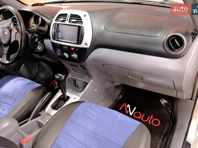 Серый Тойота РАВ 4, объемом двигателя 2 л и пробегом 275 тыс. км за 6900 $, фото 37 на Automoto.ua