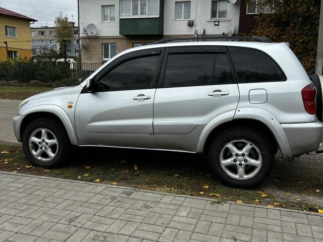 Сірий Тойота РАВ 4, об'ємом двигуна 2 л та пробігом 368 тис. км за 3800 $, фото 12 на Automoto.ua