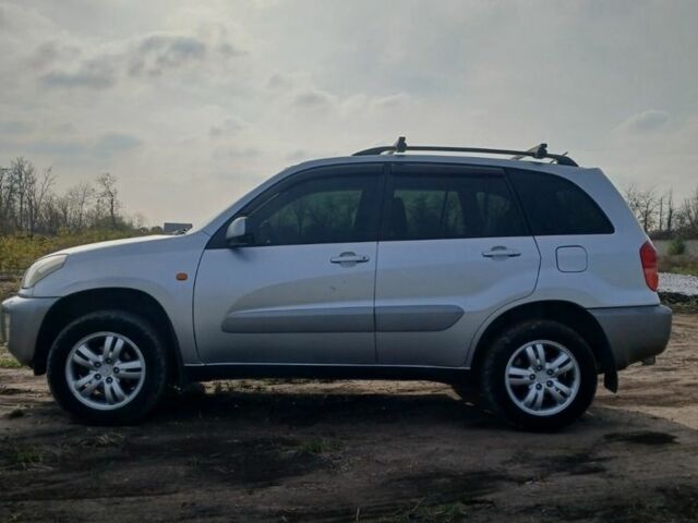 Сірий Тойота РАВ 4, об'ємом двигуна 2 л та пробігом 70 тис. км за 4800 $, фото 1 на Automoto.ua