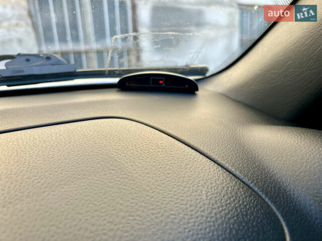 Серый Тойота РАВ 4, объемом двигателя 2 л и пробегом 180 тыс. км за 6300 $, фото 9 на Automoto.ua