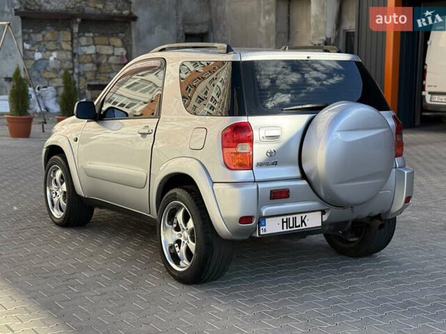 Сірий Тойота РАВ 4, об'ємом двигуна 2 л та пробігом 239 тис. км за 7300 $, фото 10 на Automoto.ua