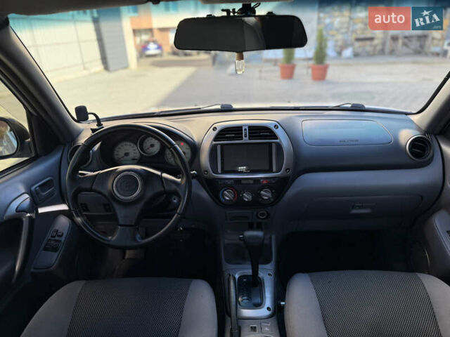 Сірий Тойота РАВ 4, об'ємом двигуна 2 л та пробігом 239 тис. км за 7300 $, фото 29 на Automoto.ua