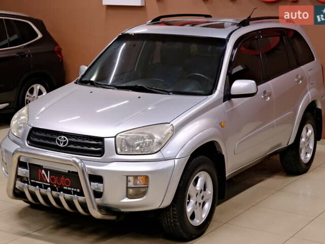 Серый Тойота РАВ 4, объемом двигателя 2 л и пробегом 275 тыс. км за 6900 $, фото 2 на Automoto.ua