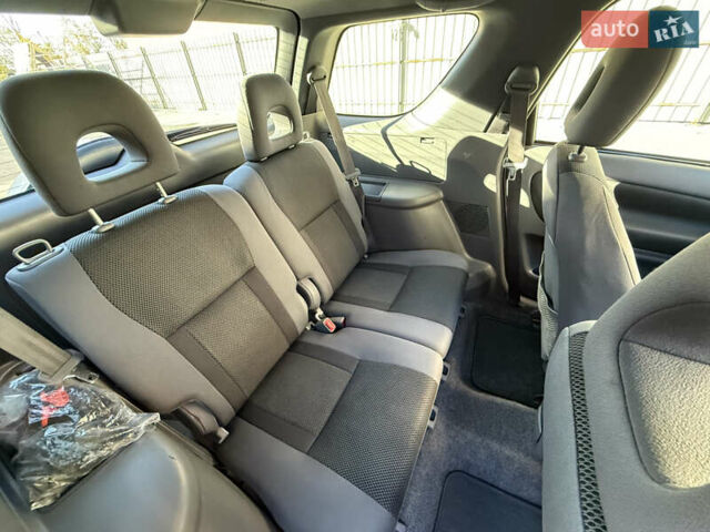 Сірий Тойота РАВ 4, об'ємом двигуна 2 л та пробігом 239 тис. км за 7300 $, фото 25 на Automoto.ua