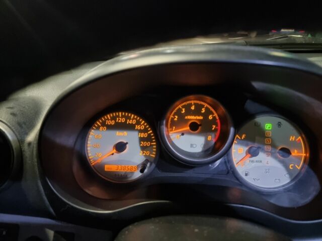 Серый Тойота РАВ 4, объемом двигателя 2 л и пробегом 338 тыс. км за 5700 $, фото 6 на Automoto.ua