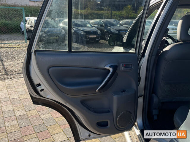 Сірий Тойота РАВ 4, об'ємом двигуна 2 л та пробігом 320 тис. км за 5250 $, фото 11 на Automoto.ua