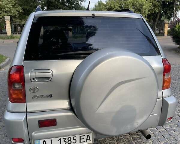 Сірий Тойота РАВ 4, об'ємом двигуна 2 л та пробігом 400 тис. км за 6400 $, фото 10 на Automoto.ua