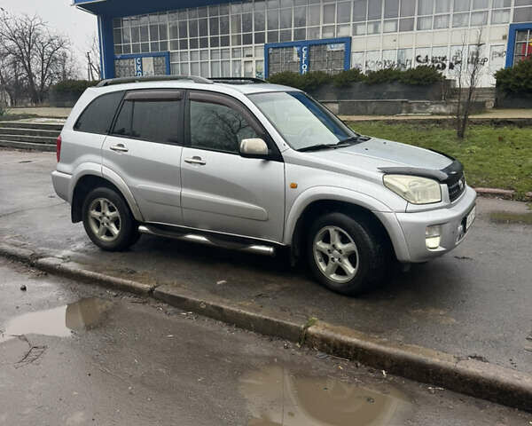 Серый Тойота РАВ 4, объемом двигателя 2 л и пробегом 243 тыс. км за 6500 $, фото 6 на Automoto.ua