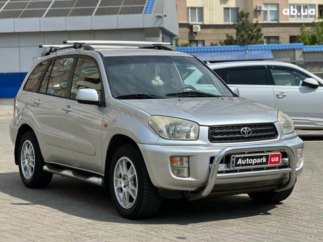 Серый Тойота РАВ 4, объемом двигателя 2 л и пробегом 204 тыс. км за 7190 $, фото 2 на Automoto.ua