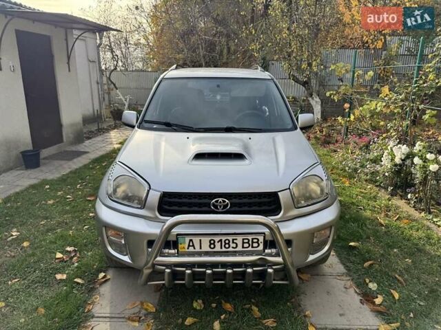 Серый Тойота РАВ 4, объемом двигателя 2 л и пробегом 285 тыс. км за 6500 $, фото 1 на Automoto.ua