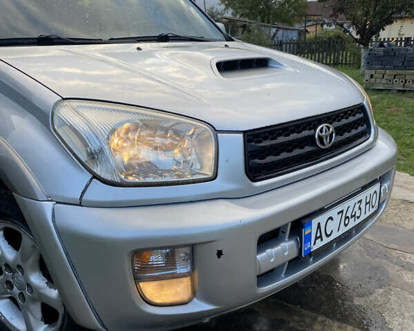 Сірий Тойота РАВ 4, об'ємом двигуна 2 л та пробігом 400 тис. км за 5700 $, фото 7 на Automoto.ua