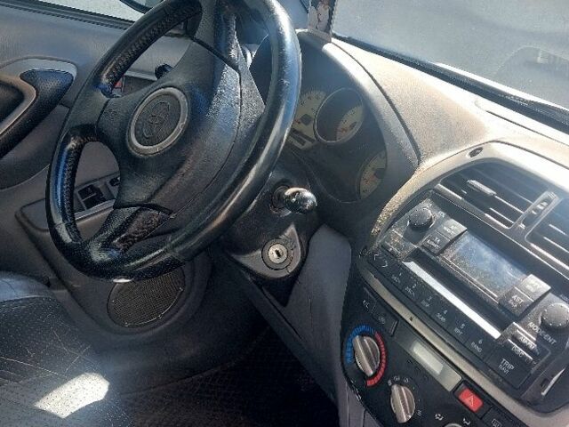 Серый Тойота РАВ 4, объемом двигателя 0 л и пробегом 300 тыс. км за 4900 $, фото 3 на Automoto.ua