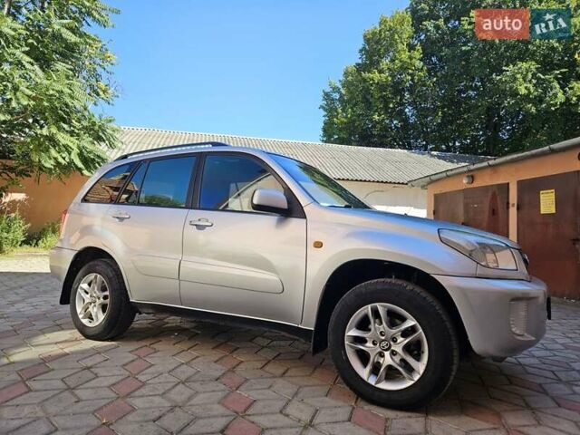 Серый Тойота РАВ 4, объемом двигателя 2 л и пробегом 420 тыс. км за 6500 $, фото 10 на Automoto.ua