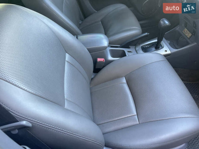 Серый Тойота РАВ 4, объемом двигателя 2 л и пробегом 266 тыс. км за 4999 $, фото 14 на Automoto.ua