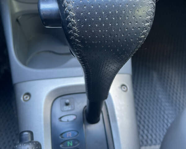 Серый Тойота РАВ 4, объемом двигателя 2 л и пробегом 266 тыс. км за 4999 $, фото 17 на Automoto.ua