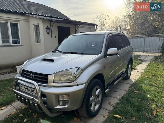 Серый Тойота РАВ 4, объемом двигателя 2 л и пробегом 285 тыс. км за 6500 $, фото 2 на Automoto.ua