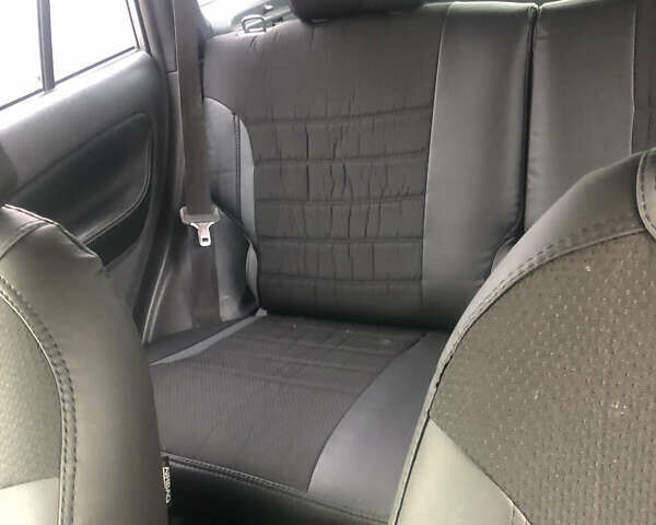 Серый Тойота РАВ 4, объемом двигателя 2 л и пробегом 510 тыс. км за 6800 $, фото 20 на Automoto.ua