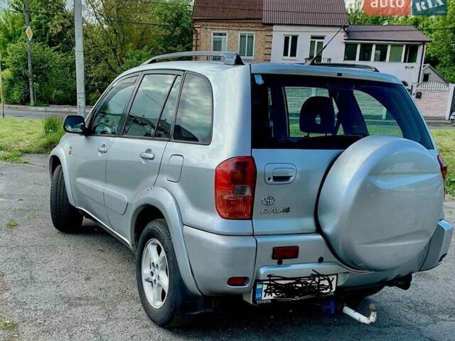 Серый Тойота РАВ 4, объемом двигателя 2 л и пробегом 397 тыс. км за 6800 $, фото 17 на Automoto.ua