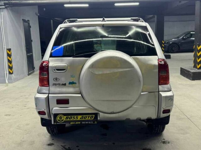 Серый Тойота РАВ 4, объемом двигателя 2 л и пробегом 468 тыс. км за 5999 $, фото 4 на Automoto.ua