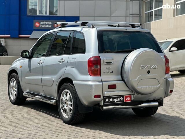 Серый Тойота РАВ 4, объемом двигателя 2 л и пробегом 204 тыс. км за 7190 $, фото 7 на Automoto.ua
