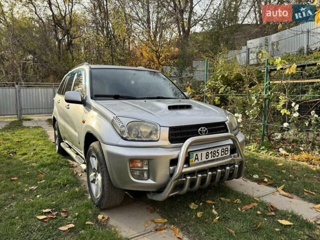 Серый Тойота РАВ 4, объемом двигателя 2 л и пробегом 285 тыс. км за 6500 $, фото 3 на Automoto.ua