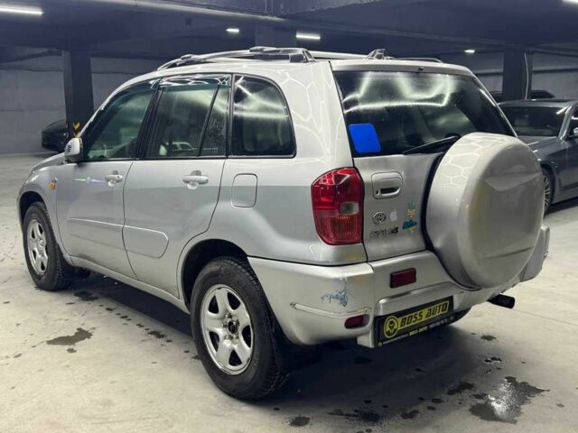 Серый Тойота РАВ 4, объемом двигателя 2 л и пробегом 468 тыс. км за 5999 $, фото 3 на Automoto.ua