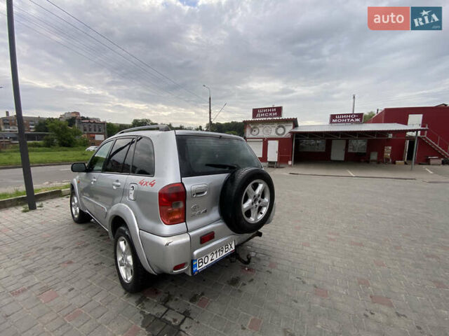 Серый Тойота РАВ 4, объемом двигателя 2 л и пробегом 306 тыс. км за 6800 $, фото 10 на Automoto.ua