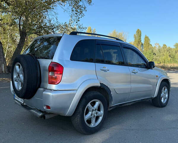 Сірий Тойота РАВ 4, об'ємом двигуна 2 л та пробігом 219 тис. км за 4600 $, фото 3 на Automoto.ua