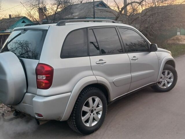 Серый Тойота РАВ 4, объемом двигателя 2 л и пробегом 280 тыс. км за 5900 $, фото 6 на Automoto.ua