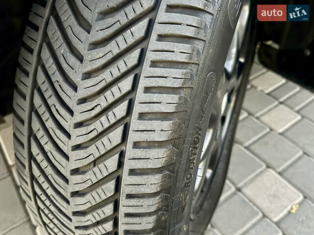 Сірий Тойота РАВ 4, об'ємом двигуна 2 л та пробігом 198 тис. км за 6999 $, фото 19 на Automoto.ua