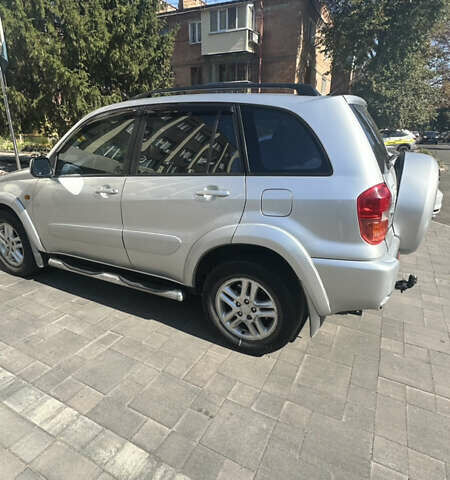 Серый Тойота РАВ 4, объемом двигателя 2 л и пробегом 245 тыс. км за 6499 $, фото 11 на Automoto.ua