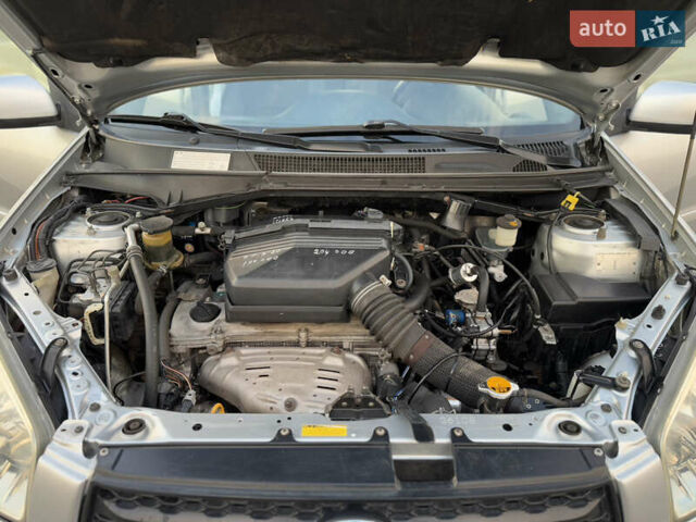 Серый Тойота РАВ 4, объемом двигателя 2 л и пробегом 180 тыс. км за 7000 $, фото 46 на Automoto.ua