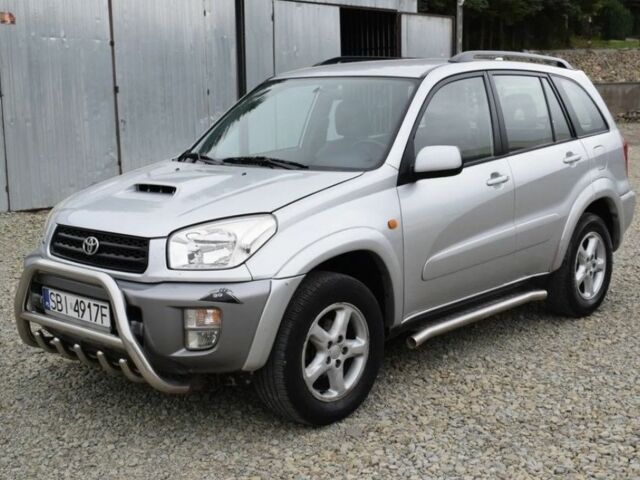 Сірий Тойота РАВ 4, об'ємом двигуна 2 л та пробігом 250 тис. км за 2001 $, фото 1 на Automoto.ua