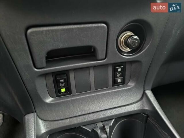 Серый Тойота РАВ 4, объемом двигателя 2 л и пробегом 130 тыс. км за 6800 $, фото 30 на Automoto.ua