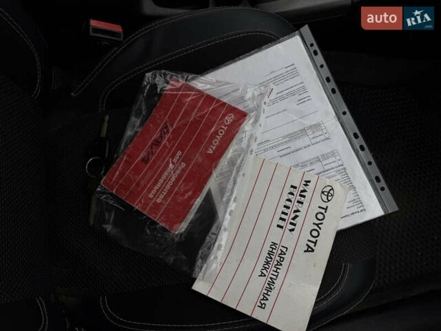 Сірий Тойота РАВ 4, об'ємом двигуна 2 л та пробігом 210 тис. км за 6999 $, фото 26 на Automoto.ua