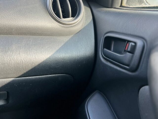 Сірий Тойота РАВ 4, об'ємом двигуна 2.2 л та пробігом 206 тис. км за 4800 $, фото 9 на Automoto.ua