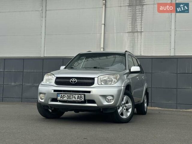 Серый Тойота РАВ 4, объемом двигателя 2 л и пробегом 187 тыс. км за 7700 $, фото 7 на Automoto.ua