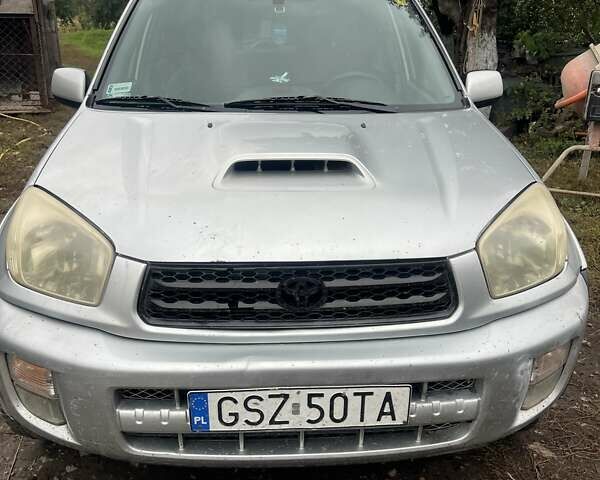 Сірий Тойота РАВ 4, об'ємом двигуна 0 л та пробігом 400 тис. км за 2900 $, фото 3 на Automoto.ua