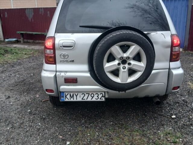 Серый Тойота РАВ 4, объемом двигателя 2 л и пробегом 416 тыс. км за 3000 $, фото 4 на Automoto.ua
