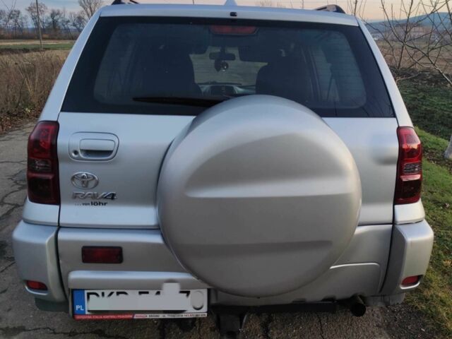 Серый Тойота РАВ 4, объемом двигателя 2 л и пробегом 320 тыс. км за 3800 $, фото 4 на Automoto.ua