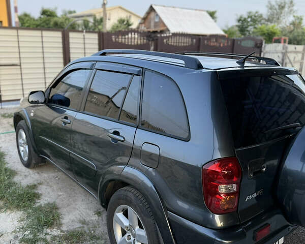 Серый Тойота РАВ 4, объемом двигателя 2 л и пробегом 283 тыс. км за 7700 $, фото 7 на Automoto.ua