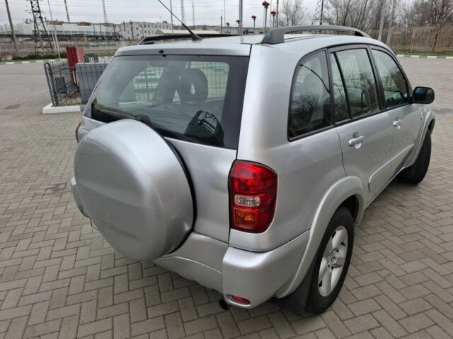 Серый Тойота РАВ 4, объемом двигателя 2 л и пробегом 100 тыс. км за 9500 $, фото 12 на Automoto.ua