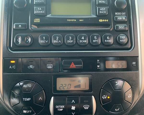 Серый Тойота РАВ 4, объемом двигателя 2 л и пробегом 162 тыс. км за 8750 $, фото 29 на Automoto.ua